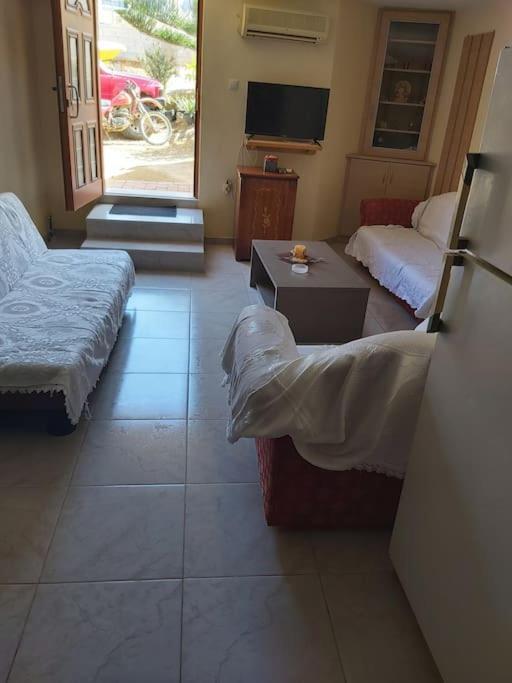 Rena'S House Apartment Pachia Ammos ภายนอก รูปภาพ